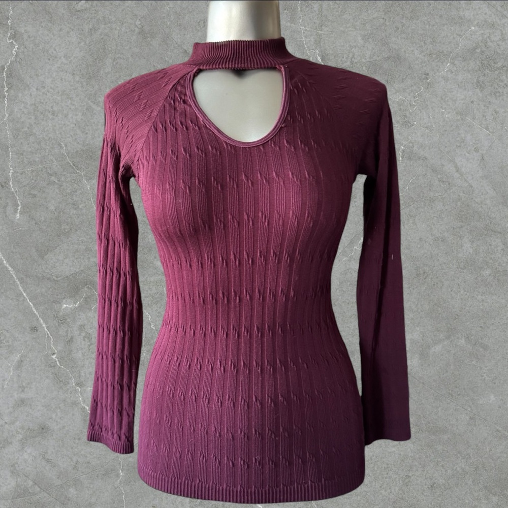 2 for $30 ✅Chic Cutout Ribbed Long-Sleeve Top in Wine - Picture 6 of 16